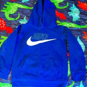 Nike boys hooded sweatshirt